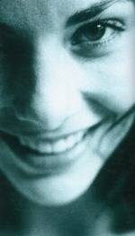 Denti femminili, sbiancamento dentale, estetica del sorriso